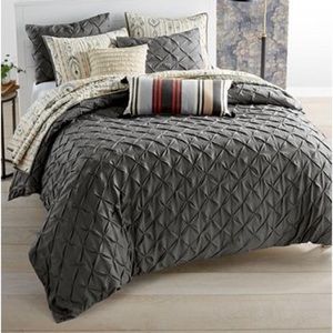 Lightly-used Gray comforter full/queen + 2 shams